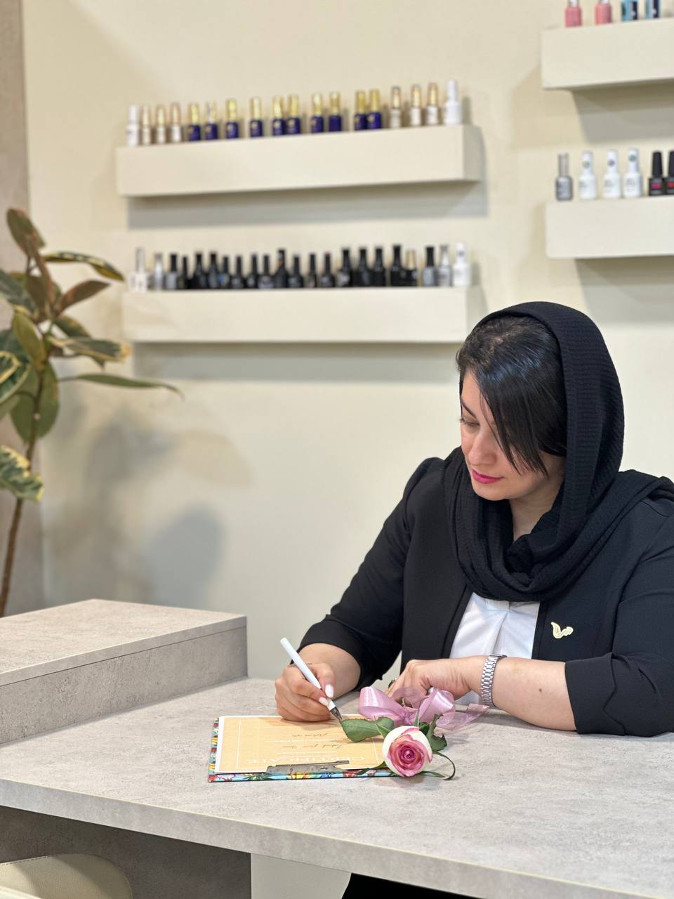 آموزش طراحی ناخن 3